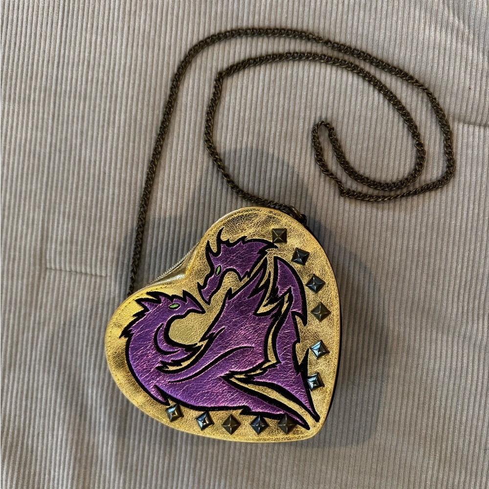 Disney Descendants Mal Black and Gold Zippered Purse